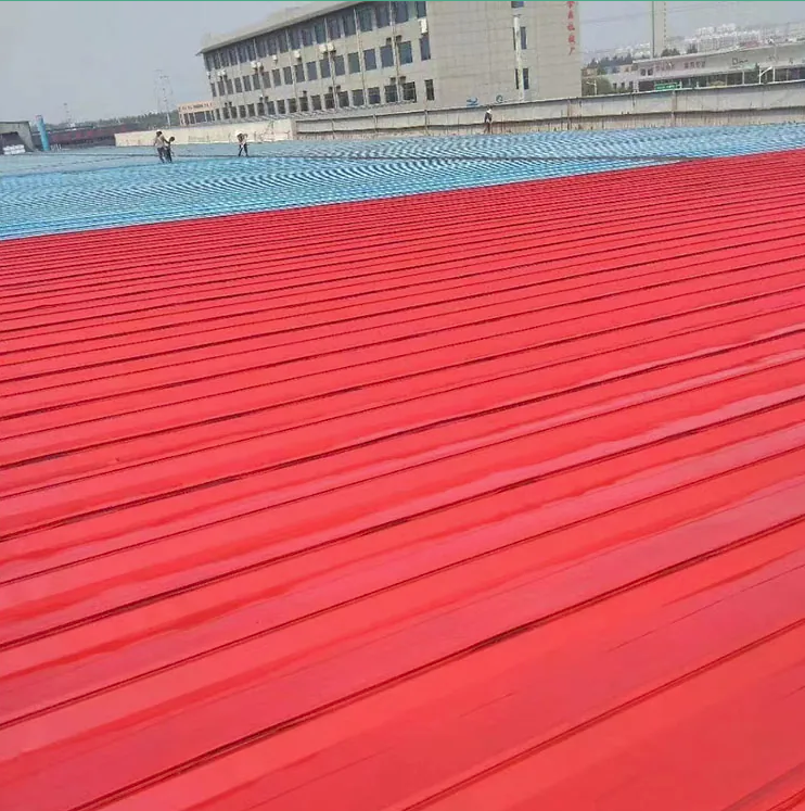喷第一道防锈漆